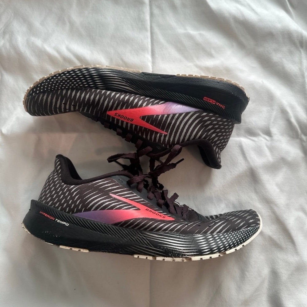 Brooks Hyperion Tempo